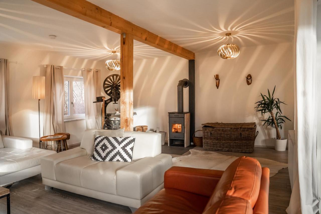 Chalet Happy Family, Secluded Location, 15 Min To Salzburg And Just Short To T Lakes Sound Of Music, Bbq&Bikes&Sunbeds For Free, Up To 14P ゴリング・アン・デア・ザルツァッハ エクステリア 写真